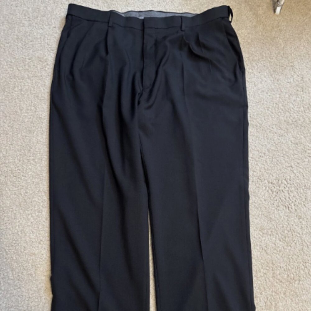 Men’s Haggar Dress Pants - Size 40x30